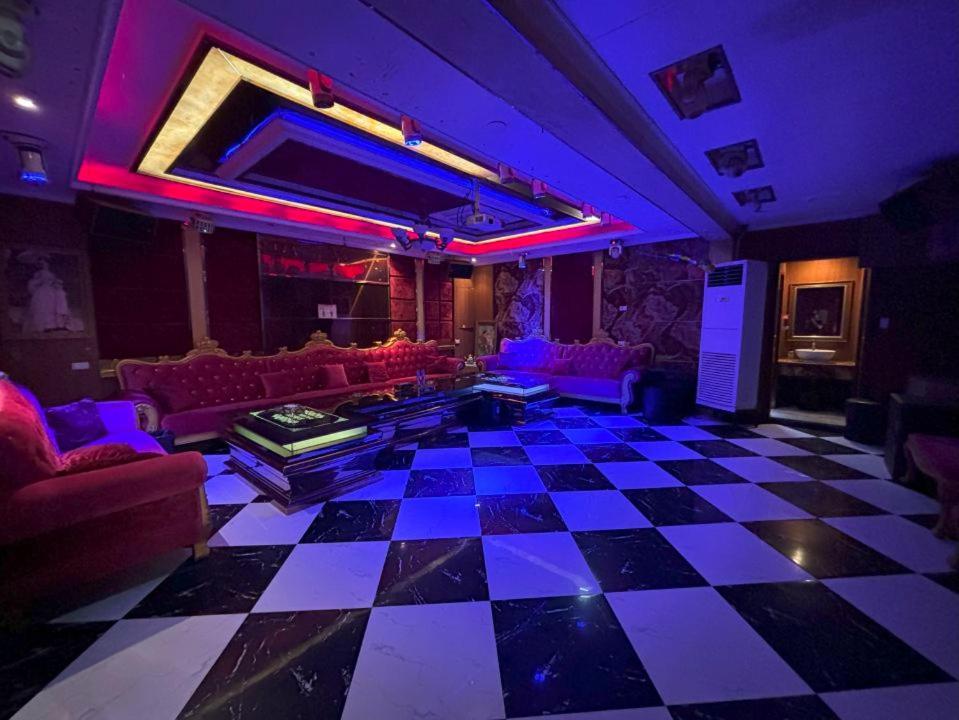 Lido De Paris Hotel Manille Extérieur photo
